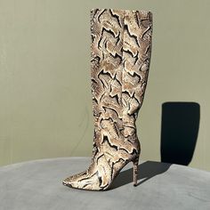 Vince Camuto - Fendels Designed From Top To Toe In Luxe Reptile-Embossed Leather, The Tall Boot Is Styled With A Subtle Square Toe, Unique Clipped Shaft And Sexy High Heel. Wear It With Dresses, Jeans Or Long Skirts For Work And Weekends Brand New. No Tag Tall Leopard Boots Dillards Gianni Bini, Chic Snake Print Heels, Skirts For Work, Work Skirts, Tall Boot, Long Skirts, Vince Camuto Shoes, Tall Boots, Shoes Heels Boots