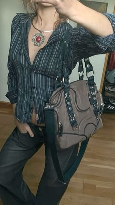 follow for more #fashion #y2k #officewearstyle 2 Belts Outfit Y2k, Cool Belt Outfit, George Gina And Lucy Bag, The Craft Outfits, Y2k Street Fashion, Fashion Y2k, Fashion Guide, Fashion Fits, 2000s Fashion