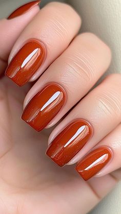 Fall is the perfect time to refresh your nail game with designs that are not only stylish but also practical. As the seasons change, so do the trends, and this year’s short fall nail designs Fall Orange And Brown Nails, Burnt Orange Nails Designs Fall, Fall Orange Nails Acrylic, Autumn Nails Orange, Burnt Orange Nail Ideas, Burnt Orange Nails Fall, Fall Orange Nails, Burnt Orange Fall Nails, Orange Gel Nails