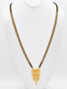 22ct Gold 3 Row Long Mangal Sutra - Roop Darshan Gold Mangalsutra Designs Indian, Mangalsutra Designs Gold, Mangalsutra Pendant, Long Mangalsutra, Simple Bridal Jewelry, Mangal Sutra, Modern Gold Jewelry, Gold Mangalsutra Designs, Gold Mangalsutra