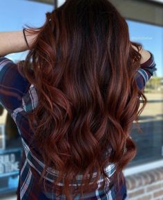 Red Highlights In Brown Hair, Ginger Red Hair, Ginger Red, Red Brown Hair, Fall Fashion Inspiration