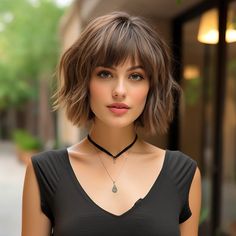 Bob Hairstyle Ideas, Trendy Bob, Chin Length Haircuts, Chin Length, Tutorial Ideas, Choppy Bob Hairstyles, Chin Length Hair, Bob Haircut With Bangs