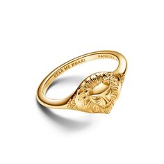 Show your bold side with the Game of Thrones Lannister Lion Ring. Perfect for fans of the Lannister clan, this statement 14k gold-plated ring features the engraving "HEAR ME ROAR" together with a lion's head motif. Inspired by Tyrion Lannister's ring, it represents the family's instantly recognisable sigil. Wear it as a symbol of pride for your family or gift it to the Game of Thrones fan in your life. Game Of Thrones Lannister, Lannister Lion, Hear Me Roar, Lion Ring, Gra O Tron, Tyrion Lannister, Life Color, Game Of, Game Of Thrones Fans