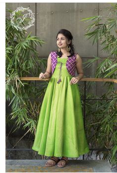 Dresses Indian Designer, Long Frocks Indian Designer Dresses, Long Frocks Indian, Indian Designer Dresses, Kalamkari Dresses, Designer Anarkali Dresses, Long Frock Designs, Long Gown Design, Frock For Women