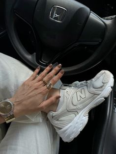 #newbalance #nb530 #aesthetic #sneakers Beige Sneakers Aesthetic, White Aesthetic Shoes, New Balance 530 White, 550 New Balance Beige, Nb 530, Chunky White Sneakers Aesthetic, New Balance 550 White Beige, New Balance 530 Moonbeam, New Balance 530 Moonbeam With Sea Salt