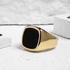 Vaurus Onyx Ring Men, Clean Gold Jewelry, Ring Man, Black Gold Jewelry, Mens Rings Fashion, Sterling Silver Jewelry Rings, Mens Gold Rings, Sterling Silver Jewelry Handmade, Men Ring