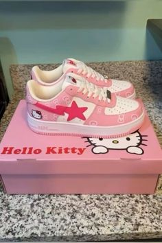 Bape X Hello Kitty, Hello Kitty Bedroom, Hello Kitty Shop, Hello Sanrio, Hello Kitty Wallpaper Hd, Cute Dreads, Hello Kitty Shoes, Kitty Clothes, Hello Kitty Clothes