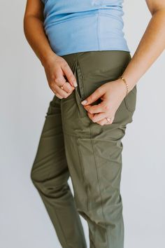 Finally pants that are functional and fashionable. No more choosing between cargo pants or yoga pants for your adventures, Go anywhere in the Vera Jogger; rappelling, rock climbing, canyoneering, or hiking. You name it, these pants can handle it. They can handle the elements of the outdoors but are so comfortable you will find yourself wearing them around the house or running errands in them. They are comfortable, sleek, and incredibly lightweight. The flattering pocket angle with zippers to sec