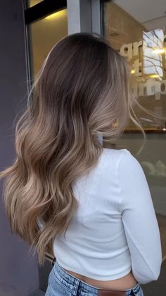 Milktea Hair Balayage, Milk Tea Beige Hair Highlights, Ash Blonde Hair Tan Skin, Light Brown Balayage Pale Skin, Hair Growth For Women, Light Brown Color Melt, Balliage Hair, How To Grow Hair, Make Your Hair Grow Faster