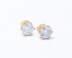 Elevate your elegance with our timeless Classic Solid Gold 0.6 Carat Natural Diamond Stud Earrings. Perfectly crafted for those who appreciate understated luxury, these earrings are a must-have addition to any jewelry collection. 🌟 Why You'll Love Them: These Classic Solid Gold Diamond Stud Earrings are more than just accessories--they're an investment in timeless style. Whether you're celebrating a milestone or treating yourself, these earrings make a perfect gift for birthdays, anniversaries, or just because. They effortlessly add a touch of sparkle to any outfit, from casual to formal. ✨ Key Features: * Main Stones: Two dazzling round brilliant-cut diamonds, each weighing 0.30 carats for a total of 0.60 carats. These diamonds are expertly cut to maximize their brilliance and sparkle, e Gold Diamond Stud Earrings, Gold Diamond Earrings Studs, Jewelry Delicate, Understated Luxury, Earrings Elegant, Diamond Stud Earrings, Earrings Minimalist, Diamond Stud, Stunning Earrings