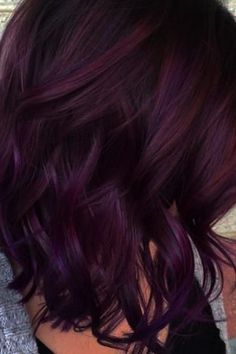 Blackberry Hair Color, Blackberry Hair, Blackberry Hair Colour, Pelo Color Borgoña, Dark Red Hair Color, Dark Purple Hair, Mane Addicts