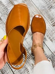 Faux Leather Peep-Toe Slingback Sandals Boho Wedding Shoes, Women Casual Flats, Casual Slip On Shoes, Gold Jewelry Earrings, Peep Toe Sandals, Womens Sandals Flat, Casual Flats, Toe Sandals, Slingback Sandal