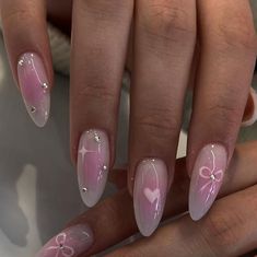 Pink And White Nails Aesthetic, Glinda Nail Ideas, Pink Glinda Nails, Glinda Nail Designs, Pink Bow Nail Designs, Sugar Cookie Nails, Glinda The Good Witch Nails, Glinda Nail, Glinda Inspired Nails