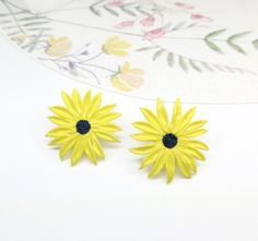 Large handsculpted delicate and weightless stud earrings with yellow flowers.  Add a touch of delicate floral charm to your spring outfit. The earrings are ready to ship. They come with steel and silicon stoppers. ➣DELIVERY & GIFT WRAPPING: The earrings are ready to ship. They're packed in a cute small box and will be sent to you with German post (DHL) as priority parcel. If you need an additional gift wrap, just select a "Gift wrapping" during the checkout. 🎁 ➣SIZE: Flower diameter max.4 cm (1 Yellow Flower Charm Earrings As Gift, Yellow Earrings With Flower Charm For Gift, Yellow Flower-shaped Polymer Clay Earrings, Yellow Earrings With 3d Flowers As A Gift, Handmade Yellow Flower Earrings For Gift, Handmade Yellow Flower Earrings, Yellow Flower Earrings For Gift, Yellow Flower Shaped Earrings For Gift, Yellow Flower-shaped Earrings For Gifting