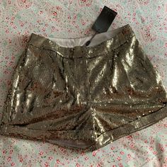 Beautiful Sequin Shorts. Chic Sequined Shorts For Spring, Summer Party Pants With Built-in Shorts, Glamorous Fitted Shorts For Spring, Fitted Pants With Built-in Shorts For Party, Chic Fitted Sequin Shorts, Glamorous Fitted Shorts For Summer, Party Shorts With Built-in Shorts, Trendy Short Length Party Pants, Trendy Short Pants For Party