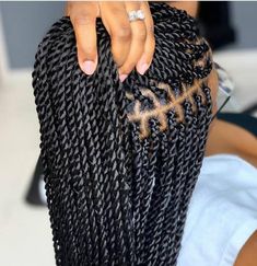 Knotless Twist Hairstyles, Knotless Twist, Senegalese Twist Hairstyles, Senegalese Twist Braids, Quick Hair, African Hair Braiding Styles, Box Braids Hairstyles For Black Women, Braided Cornrow Hairstyles, Twist Braid Hairstyles