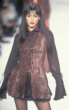 Chantal Thomass, Fashion Star, Mode Inspo, Mode Vintage, Looks Style, Mode Inspiration, Looks Vintage, Couture Fashion, 90s Fashion