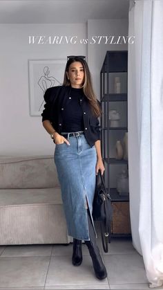 #denimskirt #style #outfits #denimskirt Chique Outfit, Modest Casual Outfits, Looks Country, Stylish Winter Outfits, Chique Outfits, Winter Fashion Outfits Casual