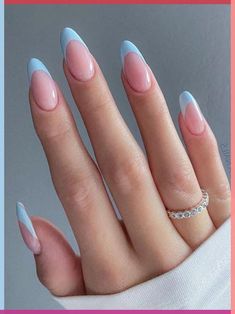 Looking for the perfect summer chic? Light blue nails are your answer! Versatile and stylish, they offer endless options. Baby Blue Nails Almond Shape, Pastel Blue Nails Almond, Pastel French Nails, Cute Pastel Nails, Pastel French Tip Nails, Spring French Tip Nails, Spring French Tip, Nails Inspiration Simple, Light Blue Nail Designs