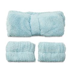 Discover the 3-Piece Headband and Wristband Wash Set in Teal, designed to provide a luxurious and comfortable skincare experience. This set includes one headband and two wristbands, all made from high-quality microfiber fleece, which is extremely absorbent, soft, and gentle on the skin. The headband features an adorable bow, adding a touch of luxury while neatly securing your hair during washing, bathing, and skincare routines. The wristbands are perfect for preventing water from dripping down y Makeup Routines, Skincare Routines, Spa Headband, Skincare And Makeup, Fabric Headbands, Spa Party, Braided Headband, Elastic Headbands, Makeup Application