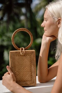 Positano Box Bag Luxury Artisan Straw Bag, Luxury Modern Bag With Bamboo Handle, Luxury Chic Satchel With Intrecciato Weave, Luxury Artisan Rectangular Straw Bag, Luxury Handwoven Formal Bags, Luxury Handmade Shoulder Bag For Vacation, Luxury Modern Rectangular Straw Bag, Luxury Elegant Straw Bag, Luxury Gold Straw Travel Bag