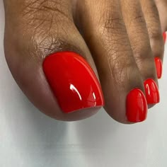 Red Toe Nails Ideas, Red Nails And Toes, Red Toes Nails, Red Toe Nail Designs, Waterless Pedicure, Dnd Swatches, Hot Pink Pedicure, Red Toe Nails, Red Pedicure