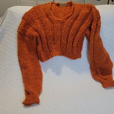 Hand-Knitted. /Size: S / Orange. Crochet Fall Sweater, Alfred Dunner Sweaters, Brandy Melville Sweater, Unicorn Sweater, Red Turtleneck Sweater, Sparkle Sweater, Red Turtleneck, Oversized Turtleneck Sweater, Sleeveless Cardigan