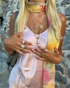 Ibiza Outfits, Jeweled Shoes, Happy Saturday, Summer Accessories, Mode Inspiration, Summer Aesthetic, Summer Wardrobe