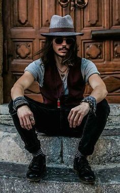 # I Can Already See Your Name Disintegrating From My Lips | LOOKBOOK.nu | Bloglovin Boheme Style, Boho Men Style, Bohemian Men, جوني ديب, Bohemian Style Men, Bear Leather, Boho Men, Rock Outfit, Hipster Man