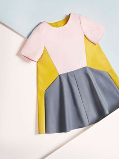 La saison géométrique de COS Sewing Blouses, Trendy Sewing, Kids Fashion Dress, Dresses 2020, Sewing For Kids, Fashion Girl, Fashion Kids