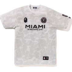 Miami Shirt, Inter Miami Cf, Reselling Clothes, Baby Tee Shirts, Inter Miami, Camo Tee, Jersey Outfit, Baby Tees, Football Outfits