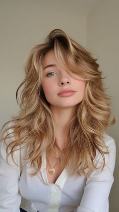 Blonde Balayage, Balayage Hair, Trendy Hairstyles, Wavy Hair, Hair Hacks