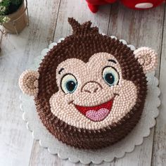 there is a cake that looks like a monkey