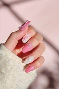 The current manicure trend is getting an elegant twist. Nail art has become the perfect complement to the season's chicest ensembles, and now the latest manicure trend is getting an exquisite twist. Pearl-encrusted nails have become the perfect "accessory," adding a pretty and feminine touch to more flamboyant manicure treatments. Today I've rounded up 30+ best pearl press-on nails for every occasion. Nails Inspiration, Press On Nails, Nail Art Designs, And Now, Acrylic Nails