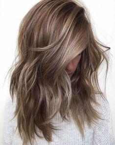 Dark Blonde Hair Color, Dark Blonde Hair, Layered Haircut, Haircut And Color, Hair Colours, Hair Color And Cut, Fall Hair Color