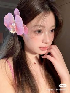 Korean Makeup Tips, Fairy Hair, Flower Hair Pin, Flower Hair Clips, Girls Makeup, Aesthetic Makeup, Korean Makeup, Makeup Inspo, Flowers In Hair