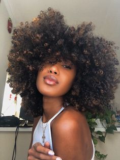 Natural Hair Growth Remedies, Hair Growth Products, Natural Hair Growth Tips, Growth Hair, Hair Remedies For Growth, Black Inspiration, Healthy Natural Hair, Natural Movement