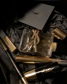 dark / fancy / elegant / gray aesthetic Saint Laurent Aesthetic, Ysl Aesthetic, Zapatillas Veja, 00s Mode, Ysl Makeup, Dark Feminine Aesthetic, Gold Aesthetic, Luxury Lifestyle Dreams, Classy Aesthetic