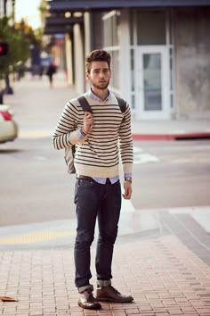 Fall Fashion Boots, College Outfits Men, Preppy Winter Outfits, College Guys, Preppy Winter, College Outfit, Mens Spring Fashion, Pullover Outfit