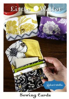 the sewing pattern for little wallets is shown