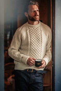 &SONS Clyde Knit Jumper Ecru Rugged Look For Men, Classic Style Icons, Crown Affair, Mens Knitwear, Thomas Crown Affair, Kubler Ross, Work Wear Outfits, Handmade Wardrobe, Cable Knit Jumper