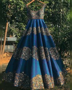 Indian Skirts, Gown Embroidery, Embroidery Traditional, Western Gown, Traditional Festival, Indian Wedding Gowns, Indian Outfits Lehenga, Designer Bridal Lehenga, Long Dress Design