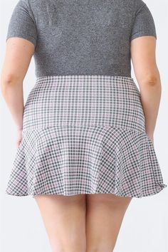 🖤 Flaunt your curves in our Plus Size Pink Plaid High Waist Flare Hem Mini Skirt. With a fun and flirty flare hem, this skirt accentuates your figure while adding a playful touch to any outfit. Perfect for a day out with friends or a night out on the town. Get ready to turn heads! 🖤 Item Features: Pink, plaid, high waist, flare hem, mini length, semi-stretchy, unlined, not see through, casual, cute, girlish, stylish. Flirty Mini Skirt With Ruffle Hem, Flirty Flared Lined Skirt, Stretch Flared Skirt With Ruffle Hem, Fitted Flirty Skirt With Ruffle Hem, Flirty Flared Mini Skirt With Lining, Spring Pleated Skirt With Flared Hem, Flirty Lined Mini Skirt, Stretch Skort With Ruffle Hem, Flirty Stretch Skirt With Ruffle Hem