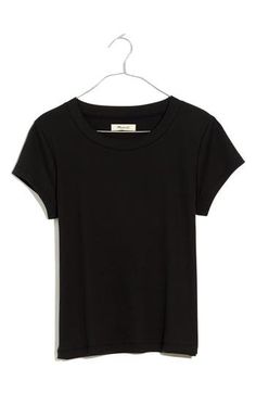 You love the soft ribbed fabric of Madewell's Brightside family—and the way it's form fitting without showing everything—so Madewell used it to make the perfect tee. Shrunken, cropped and so, so good with baggy bottoms. 21 1/2" length (size Medium) Crewneck Short sleeves 95% Supima® cotton, 5% elastane Machine wash, tumble dry Imported Black Stretch T-shirt For Everyday, Simple Fitted Crew Neck T-shirt, Black Scoop Neck T-shirt, Black Scoop Neck T-shirt For Everyday, Casual Black Scoop Neck T-shirt, Black Fitted T-shirt For Everyday, Fitted Black T-shirt For Everyday, Simple Stretch Short Sleeve T-shirt, Baggy Bottoms