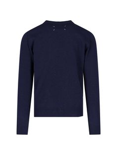 100% cashmere Designer Wool Crew Neck Sweater, Designer Wool Sweater With Crew Neck, Luxury Wool Sweater With Ribbed Cuffs, Designer Fine Knit Sweater For Winter, Designer Cashmere Sweater For Fall, Designer Wool Sweater With Ribbed Collar, Designer Cashmere Fine Knit Sweater, Luxury Wool Sweater With Ribbed Collar, Designer Winter Sweater For Formal Occasions