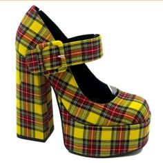 Yellow Plaid ,Block Heels. Mary Jane .It Is Fabric, Winter Trend . Very Beautiful And Supper Comfortable. Green Espadrilles, White Platform Boots, Brown Leather Flip Flops, Wood Platform Sandals, Fur Boots Women, Plaid Heels, Block High Heels, Pleaser Heels, Brian Atwood Shoes