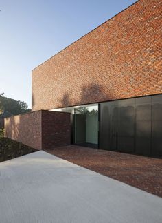 an image of a building that is made out of bricks