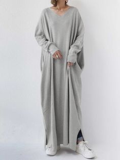 Zolucky offers stylish and concessional Dresses.. SPU: 294ODR94B07C, Color: Light Gray Black Army Green, Neckline:V neck, Dress length:Maxi. Robes Glamour, Pocket Maxi Dress, Loose Maxi Dress, Shift Dresses, Vestido Casual, Types Of Dresses, Tee Dress, Sweatshirt Dress, Casual Look