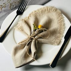 PRICES MAY VARY. PACKAGE: Dololoo fine handmade cloth napkins set contains 6 pieces of cotton linen napkins.Each piece measures 18 x 18 Inches. HANDMADE: Every step of this dinner napkin is handmade, including dyeing, frayed edging and packaging. Each of our cotton linen napkins requires hand-pulled cotton thread on all four sides for a 0.78 inch fringe to add a rustic and vintage look to your table. MATERIAL: High quality thick and soft cotton linen hotel napkins,durable, reusable and non-dispo Flameless Candles Wedding, Handmade Napkins, Greenery Wedding Decor, Macrame Table, Macrame Table Runner, Photo Backdrop Wedding, Candle Wedding Decor, Table Runners Wedding, Dinner Wedding