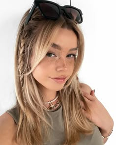 Dirty Blonde Hair, Trik Fotografi, Good Hair Day, Aesthetic Hair, Balayage Hair, Hair Highlights